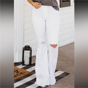 Vibrant ultra white bell flares made in USA 9 (W28)